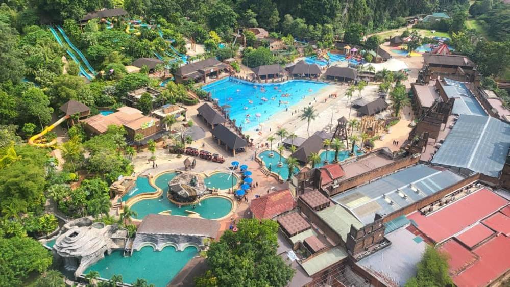 Hotspring 2 Room 1512 Suite Sunway Onsen With Theme Park View 4 Pax Tambun Dış mekan fotoğraf